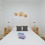 'kala' Apartment, Welcoming And Charming Lägenhet